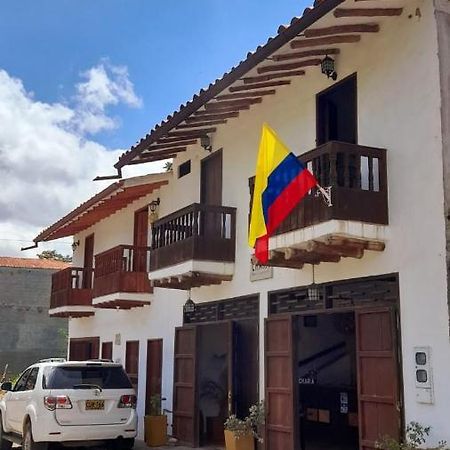 Casona Chara Hotel บาริชารา ภายนอก รูปภาพ