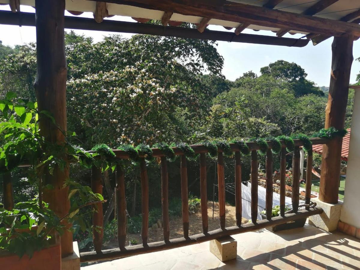 Casona Chara Hotel บาริชารา ภายนอก รูปภาพ