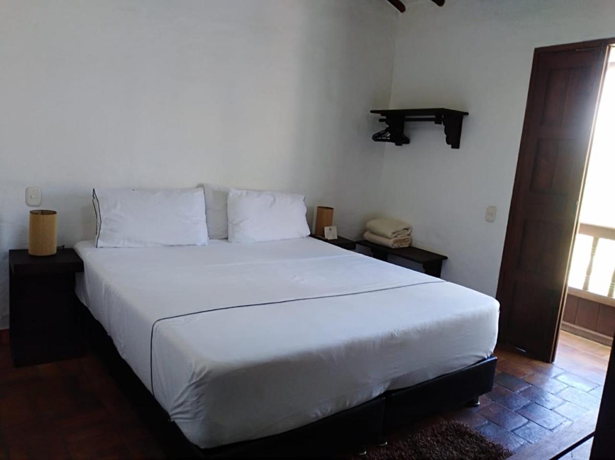 Casona Chara Hotel บาริชารา ภายนอก รูปภาพ