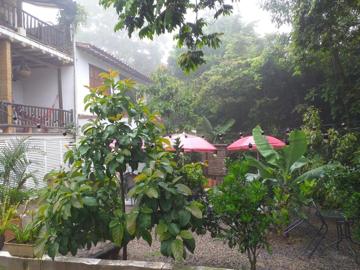 Casona Chara Hotel บาริชารา ภายนอก รูปภาพ