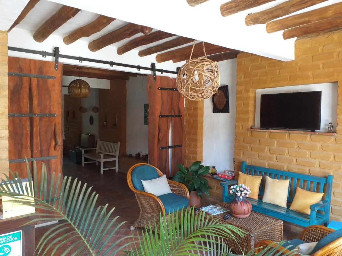 Casona Chara Hotel บาริชารา ภายนอก รูปภาพ