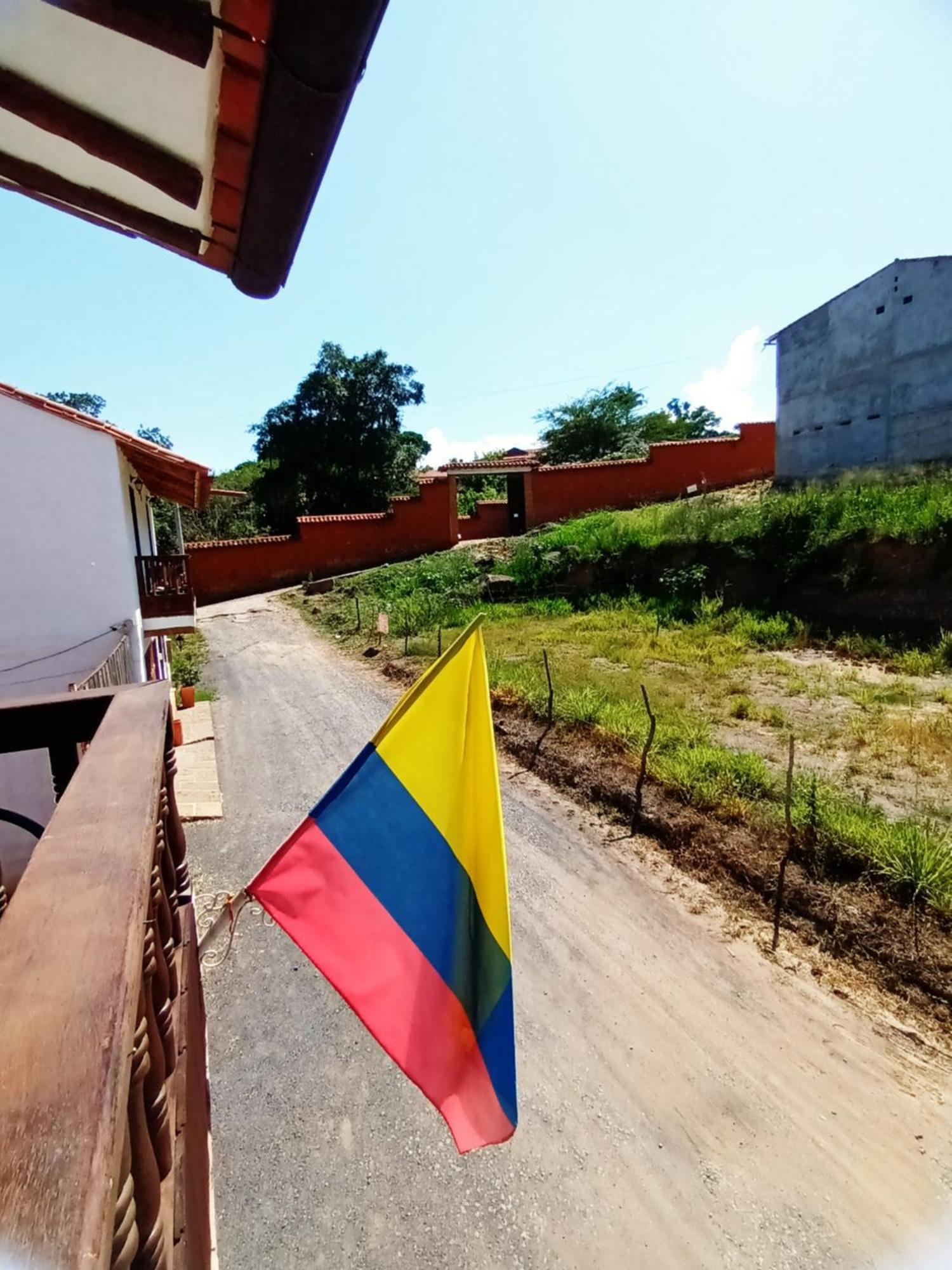 Casona Chara Hotel บาริชารา ภายนอก รูปภาพ