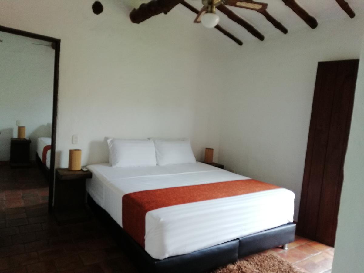 Casona Chara Hotel บาริชารา ภายนอก รูปภาพ
